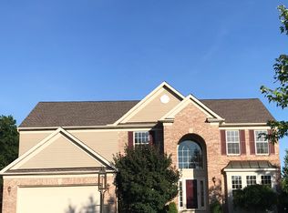 950 Shelton Cir, Broadview Heights, OH