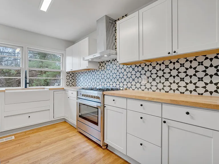 553 Dillard Rd SW — Photo 26