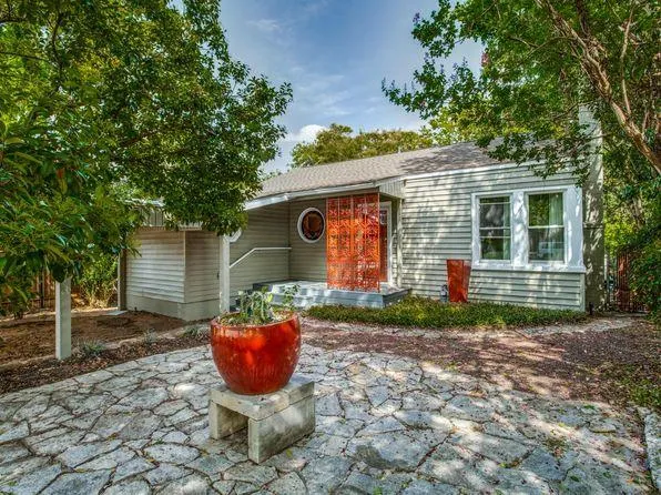 3715 Robinson Ave, Austin, TX 78722