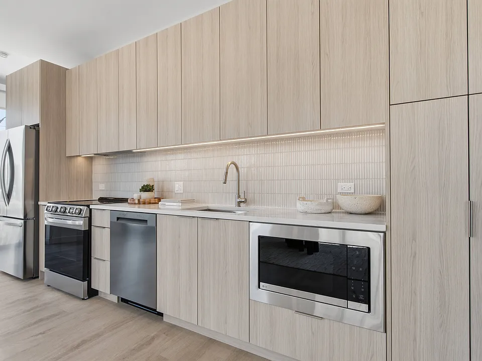 465 Carpenter