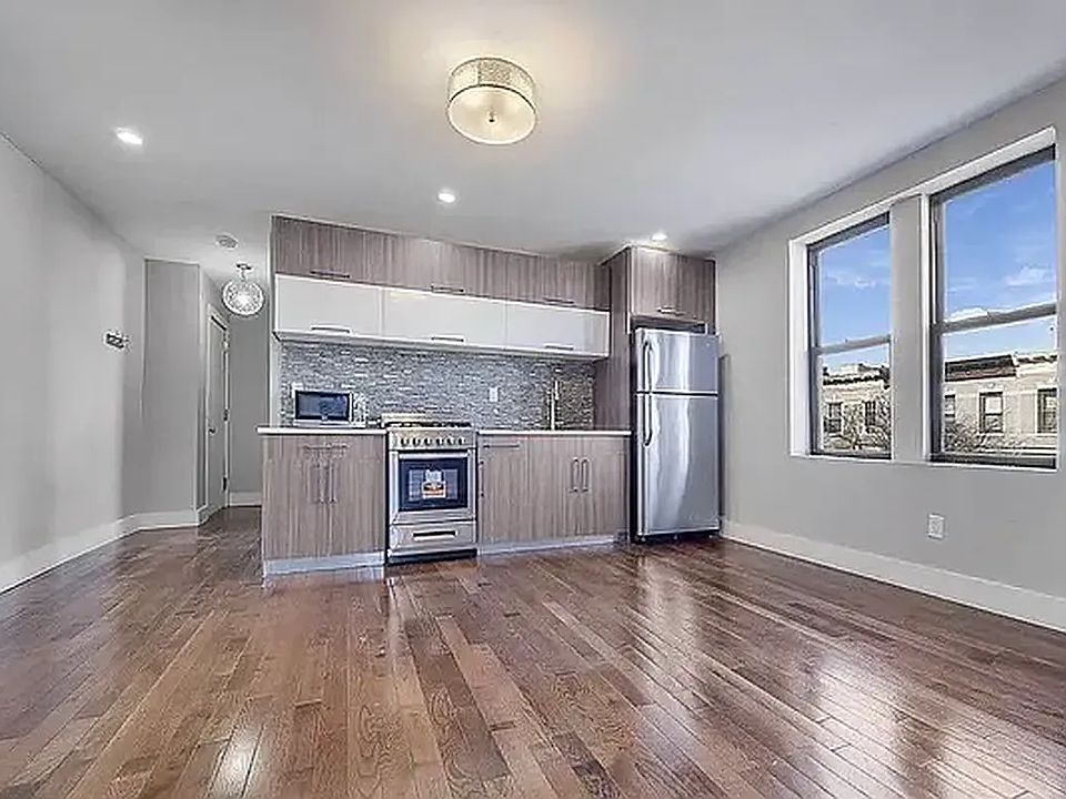 2nd image of 2714 Avenue D APT 1B