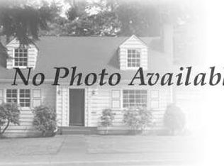 5953 Lohr Lake Dr, Ann Arbor, MI