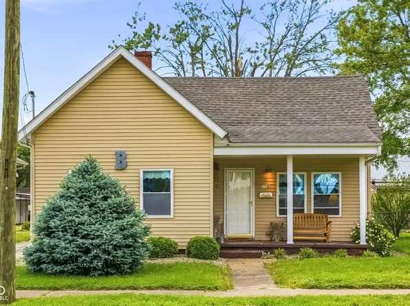 706 S Chestnut St, Seymour, IN 47274