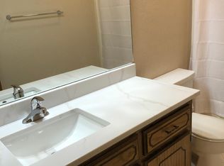 1430 N Stoneridge Mnr, Ardmore, OK 73401