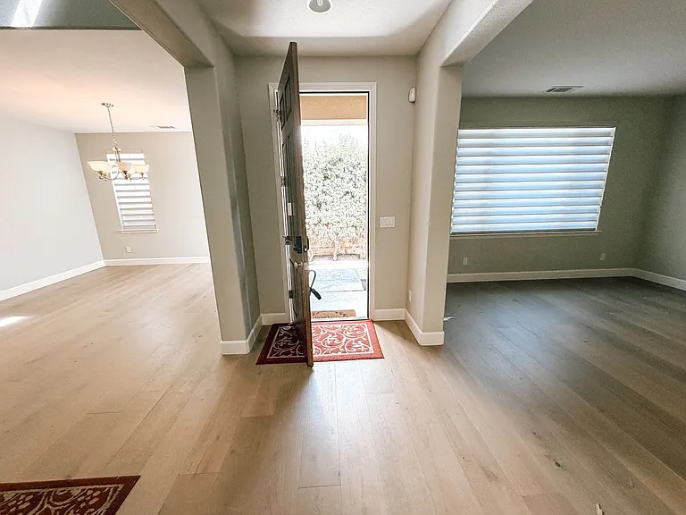 6238 Murdock Way — Photo 17