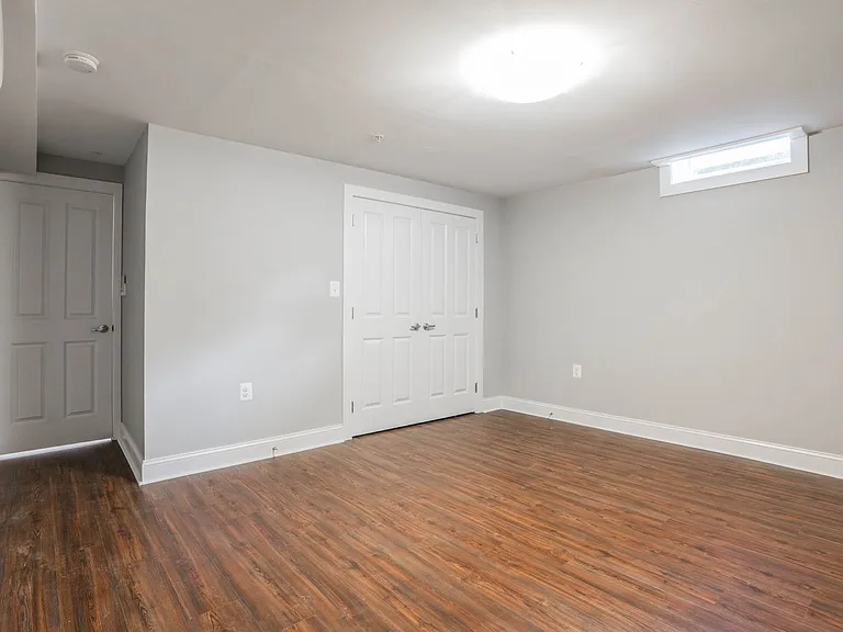 310 E Lanvale St — Photo 3