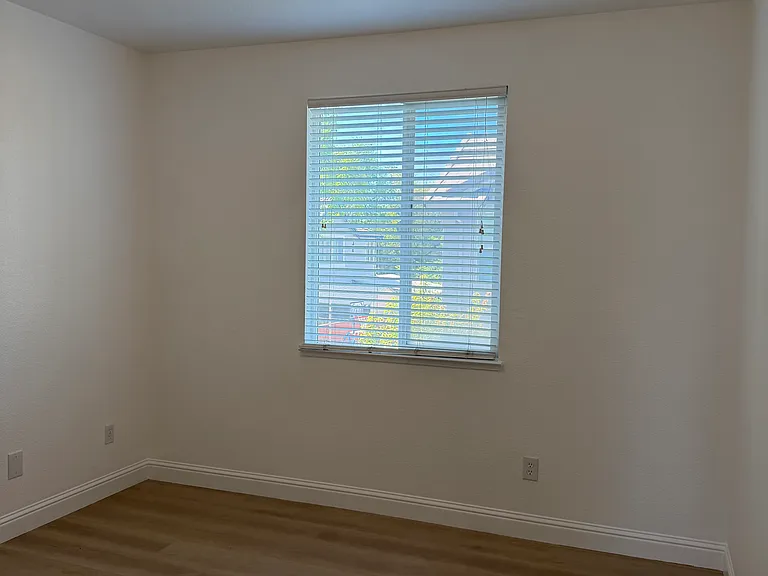 10839 Lands End Dr — Photo 34