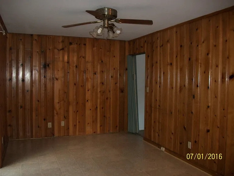 2851 Wells Dr — Photo 5