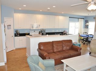 122-2 Knight Cir, Pawleys Island, SC 29585