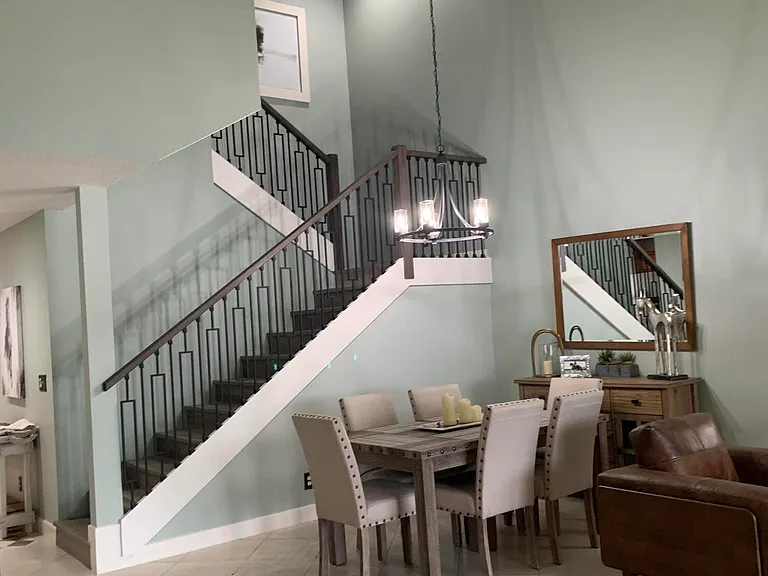 10667 Lake Shore Dr — Photo 2