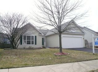 202 Meadowview Ln, Aurora, IL 60502