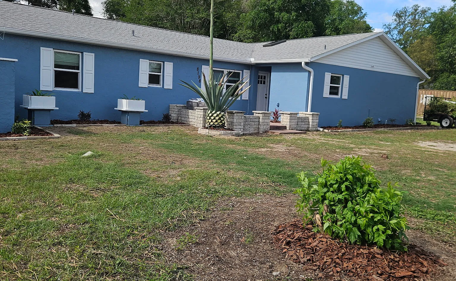 8198 Southeast 164th Place - 1 — Photo 1