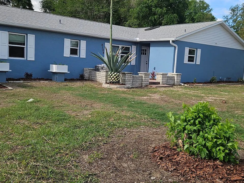 8198 SE 164th Pl