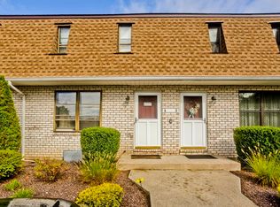 4 Granby Hts, Granby, MA 01033