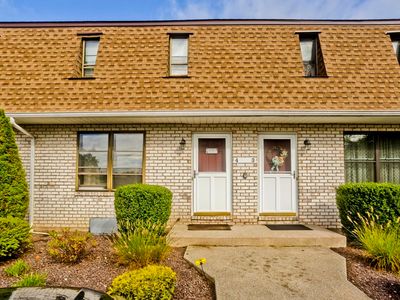 4 Granby Hts, Granby, MA, 01033