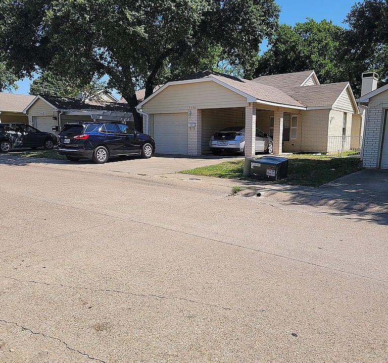 1st image of 5536 Club Crest Dr