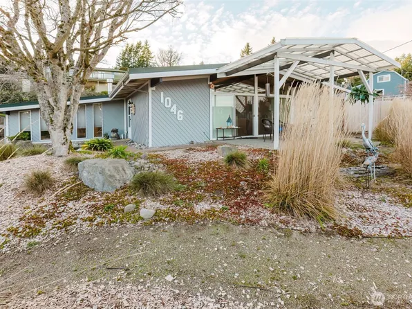 1046 Puget Drive SE, Port Orchard, WA 98366
