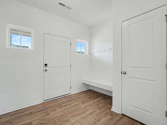 3rd image of 73 Cedarbranch Way #187