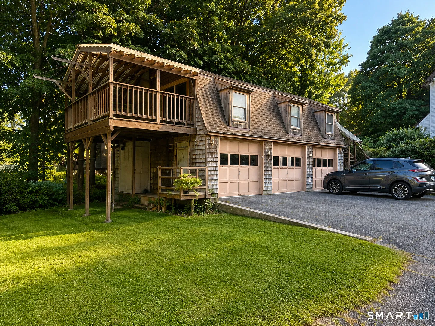 1 bed, 1.0 bath, 778 sqft, $1,800 — Photo 2