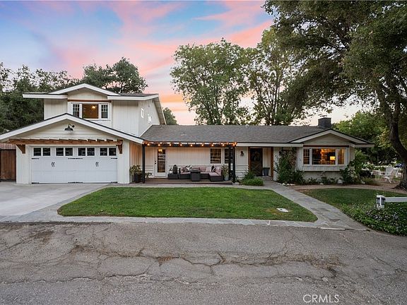 3rd image of 24019 Wildwood Rd