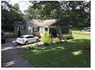155 Laurel Terrace Ct, Mills River, NC 28759