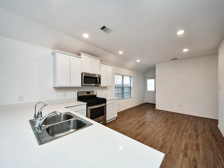 19348 Villa Mesa Dr — Photo 12