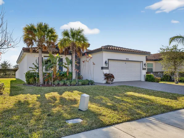 7625 NW Greenbank Circle, Port St Lucie, FL 34987