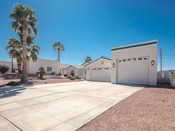 3rd image of 1942 Palo Verde Blvd N