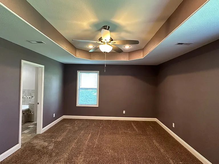 333 Lyle Curtis Cir — Photo 21