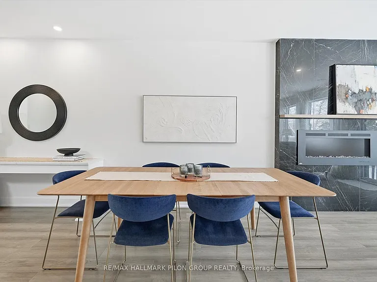 559 Mutual St — Photo 11