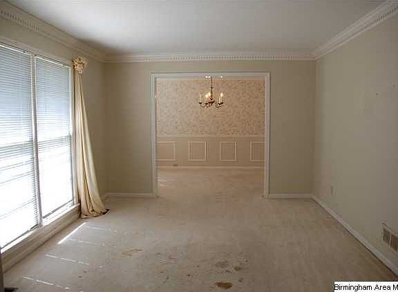 5th image of 2263 Sherrlyn Dr N