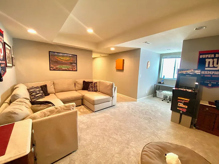 3428 Akron Ct — Photo 10