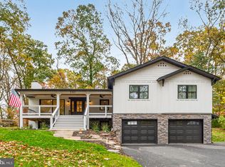 2501 Easie St, Oakton, VA 22124