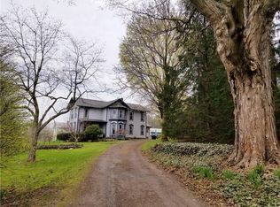 738 Plank Rd, Ontario, NY 14519