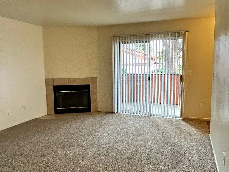 Mirage Apartments — Photo 11