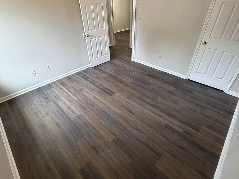 2318 Fosters Ferry Rd — Photo 4