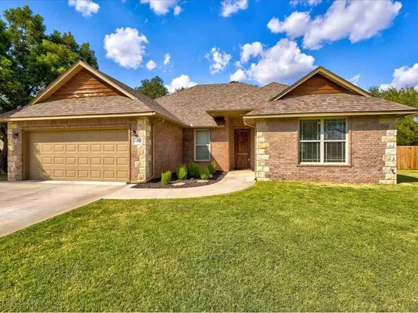 4812 Oakcrest Rd, Stillwater, OK 74075