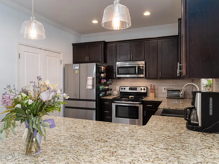 239 Legacy Lakes Way — Photo 16