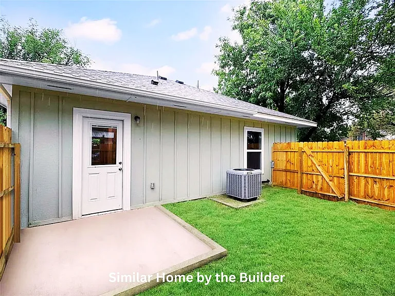 1020 W Hayes St — Photo 16