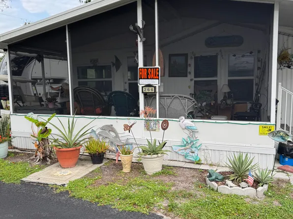2206 Chaney Dr Lot 266, Ruskin, FL 33570