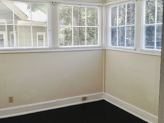 Sunroom - GREAT LIGHT! Hardwood Floors have been Refinished (shown in previous photo)