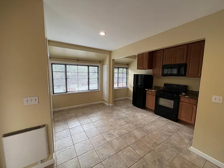 24725 Camino Del Monte #B — Photo 18