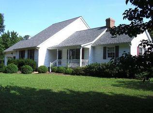 1859 Sawgrass Pointe Dr, Hayes, VA 23072