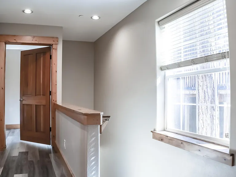 8732 Rainbow Ave — Photo 11