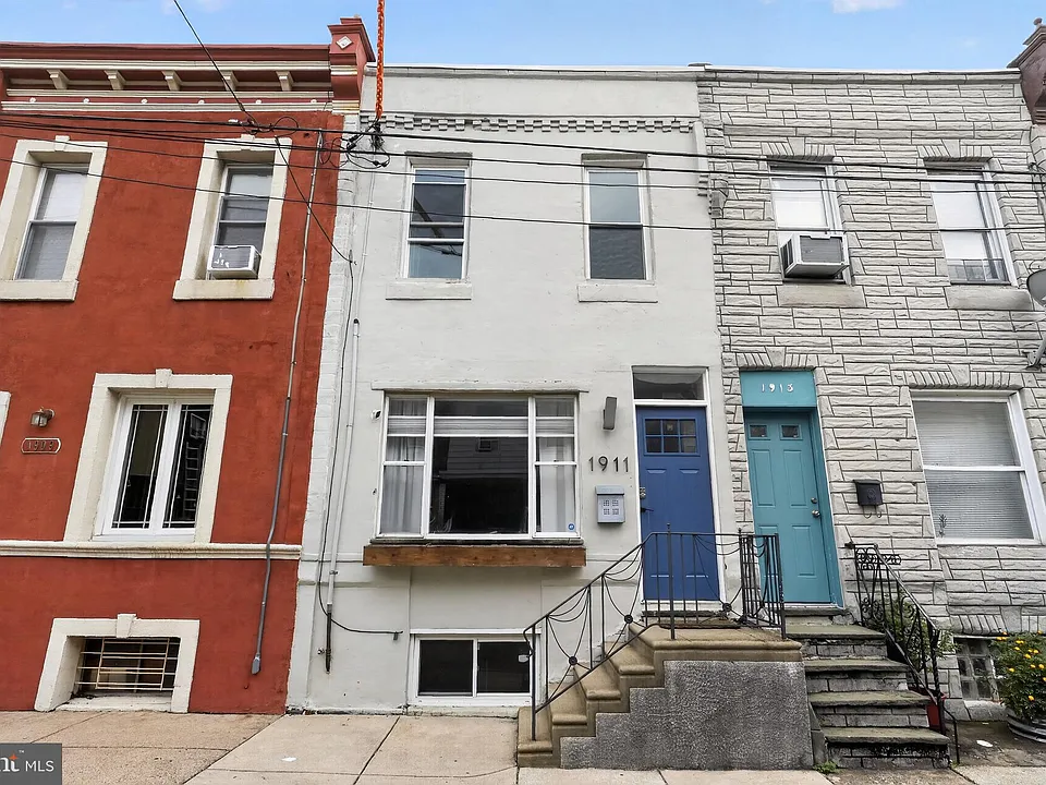 1911 S Lambert St