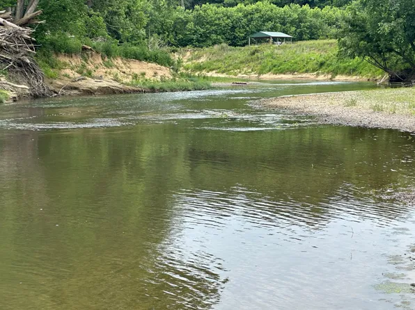 275 Steep Hollow Rd, Greensburg, KY 42743