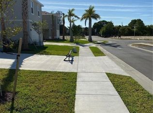 3345 Madison Square Ln #1, Fort Pierce, FL 34982
