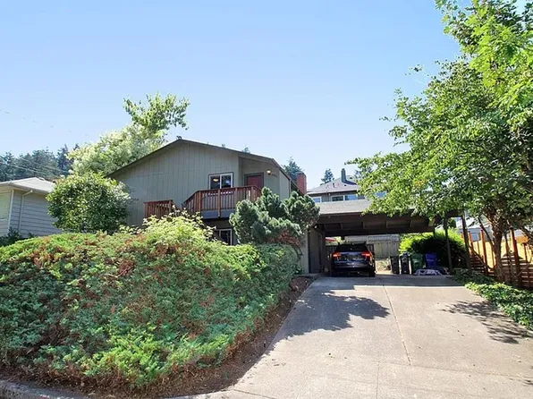 oat8680, 6220 & 6222 SE Alder St #6220, Portland, OR 97215