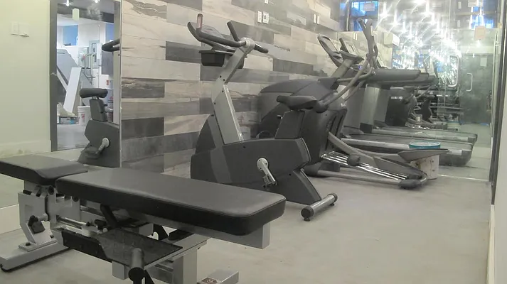 Rented by P Management | media 69