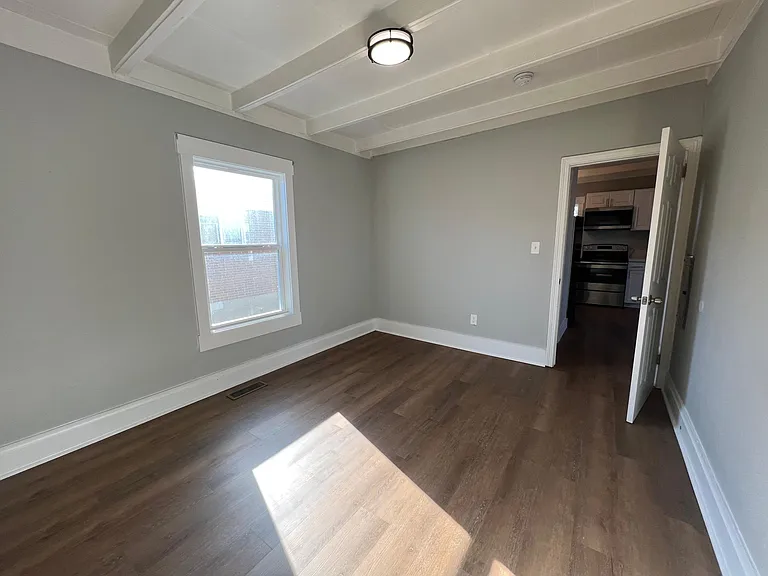1433 Ivy St #1 — Photo 7
